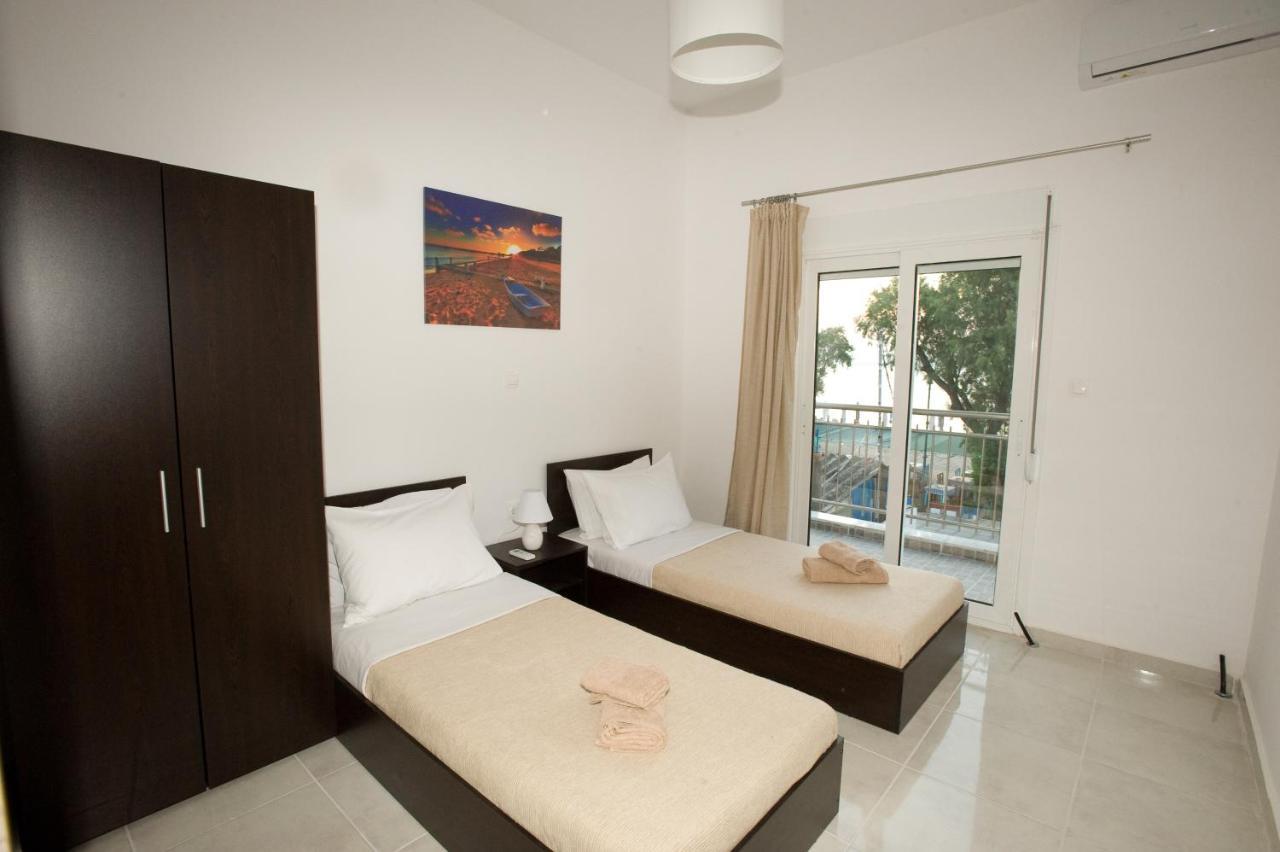 Sea Gem Apartment 1 Néoi Epivátai Exterior foto
